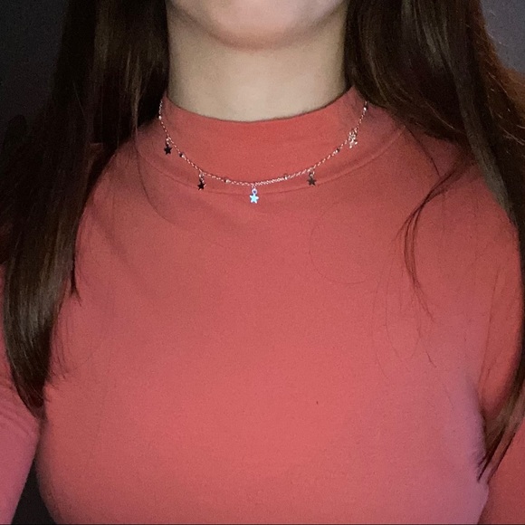 Pink turtleneck top - Picture 2 of 3